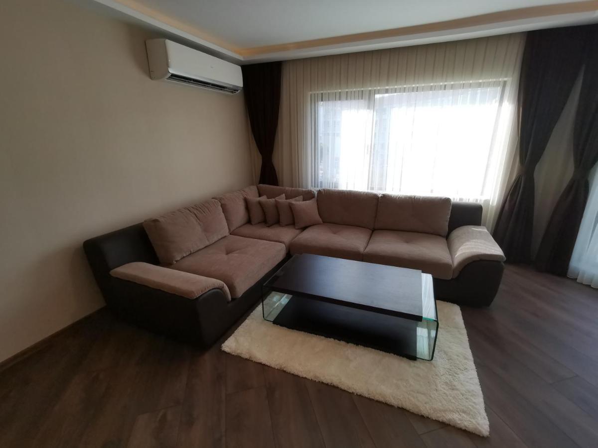 City Center Lux Apartment Varna Buitenkant foto