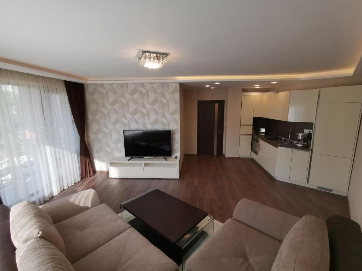 City Center Lux Apartment Varna Buitenkant foto