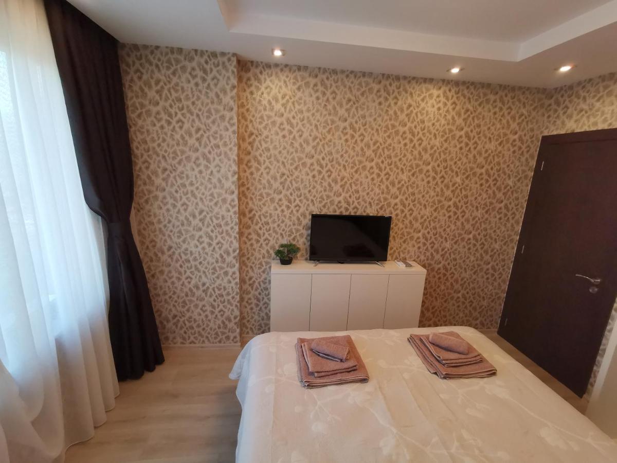 City Center Lux Apartment Varna Buitenkant foto